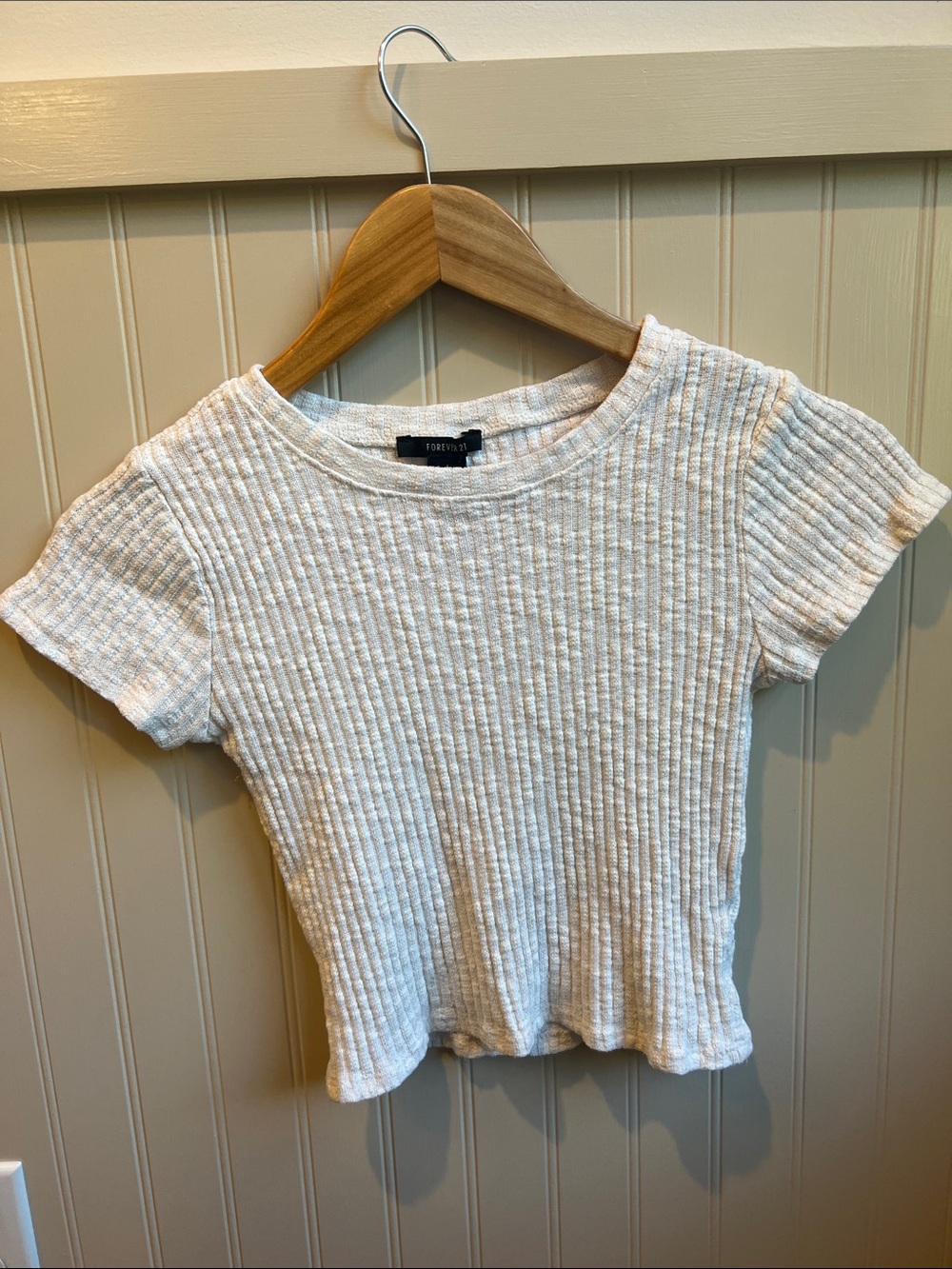 Forever 21 Cream Ribbed Short Sleeve Crop Top